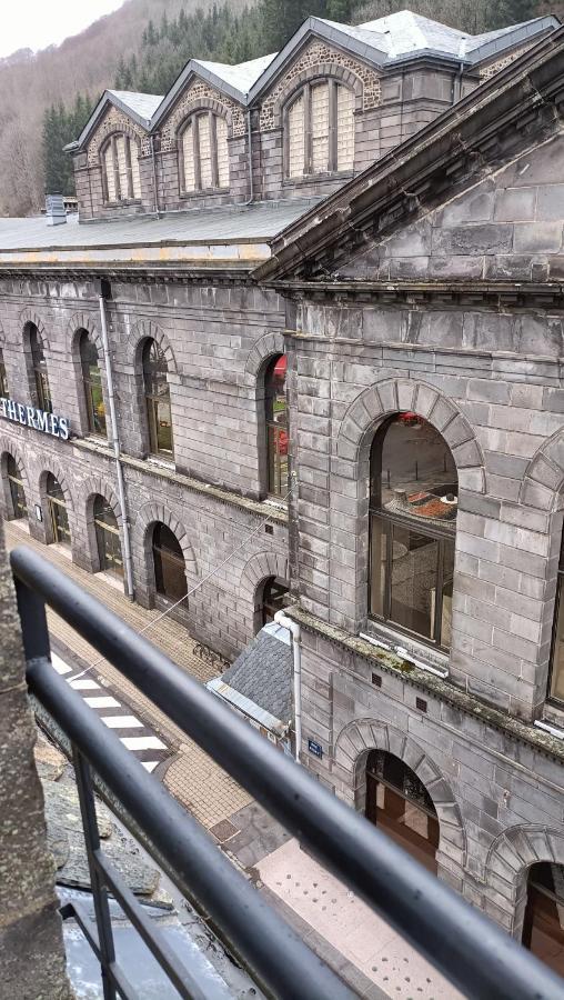 Studio Classe 4 Personnes Face Aux Thermes, Avec Coin Nuit Le Mont-Dore Eksteriør billede